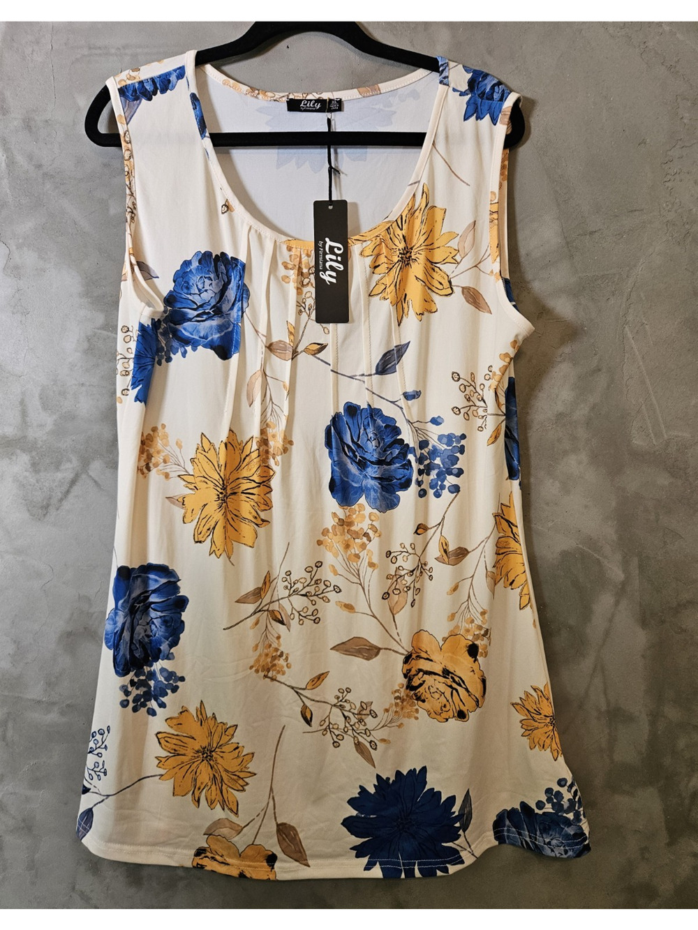 NWT Lily by Firmiana XL Ivory Blue Yellow Floral Stretch Sleveless Tunic/Dress